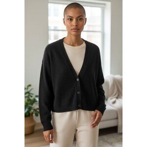 Gianni Bini Size XL Black Cropped Cardigan Wool Blend Minimalist Preppy Casual